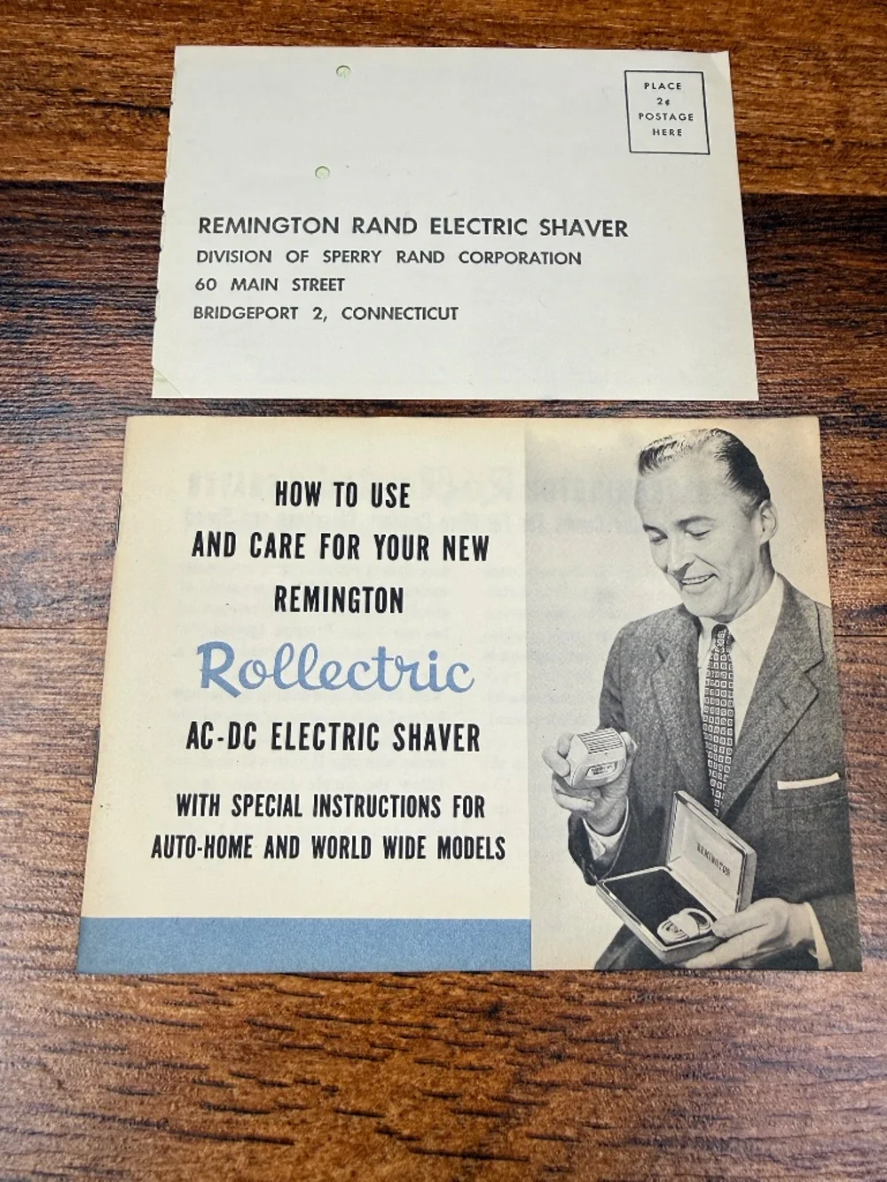 1950’s REMINGTON Rollectric Shaver with New Miracle Roller Combs